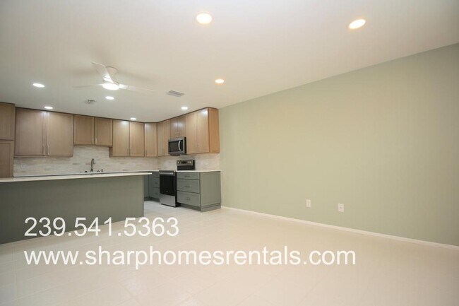 Building Photo - 6124 Principia Dr