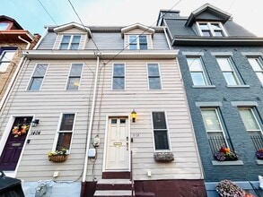 Building Photo - 1402 Sherman Ave