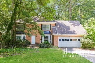 Building Photo - 325 Ridge Ct