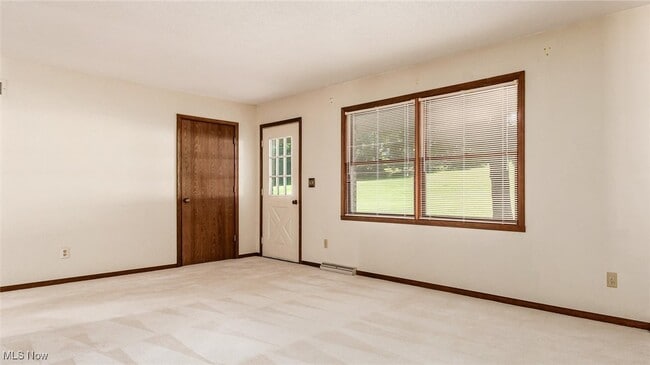 Building Photo - 5650 Dillon Hills Dr