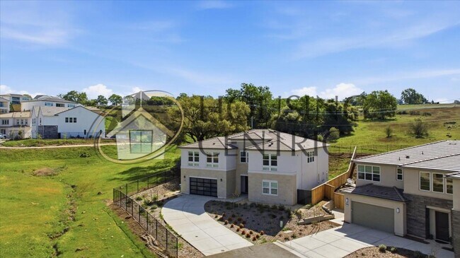 Foto del edificio - Unparalleled Executive Luxury Rental Home in Gated Community