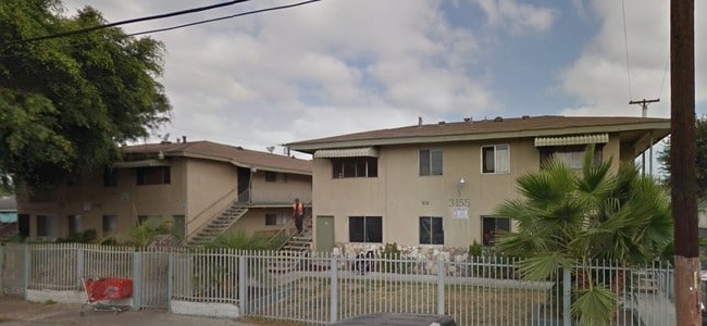 Primary Photo - Burtonian Apartments
