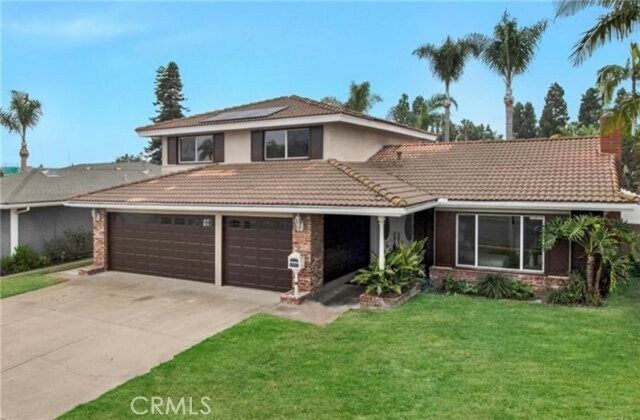 Foto principal - 17351 Buttonwood St