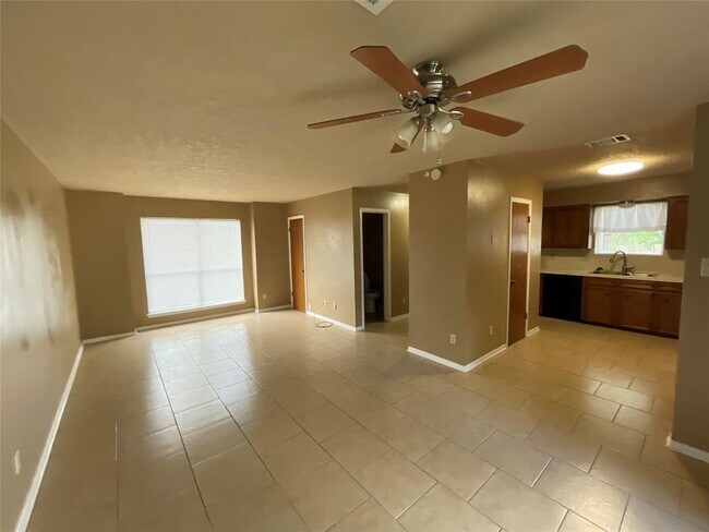 Foto del edificio - 1601 Hazelwood St