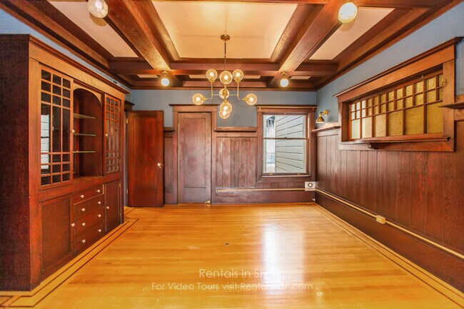Building Photo - 1249 Taylor St