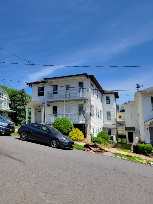 448 Taylor Ave Unit 2, Scranton, PA 18510 Room for Rent in Scranton