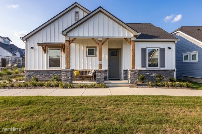 Building Photo - 2 br, 2 bath House - 16048 Lago St WD incl...