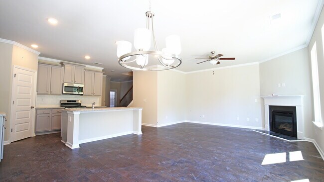 Building Photo - 2708 Wild Laurel Ct