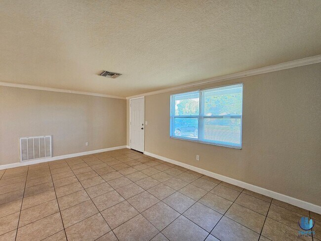 Foto del edificio - Charming 2-bed, 1-bath home in Holiday, FL...