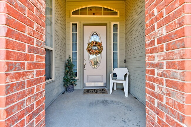 Building Photo - 3804 Lorings Rd