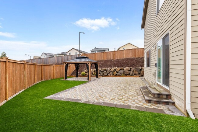 Foto del edificio - 25800 203rd Ave SE