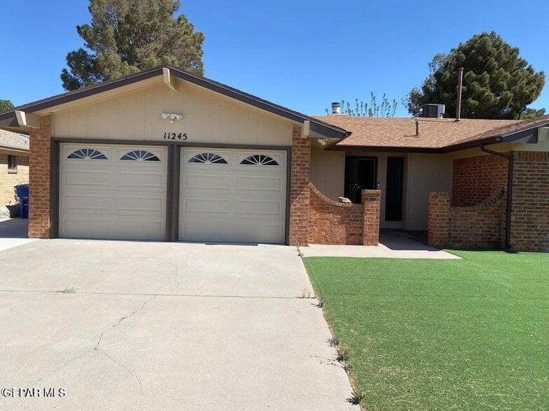 Primary Photo - 11245 Quintana Dr