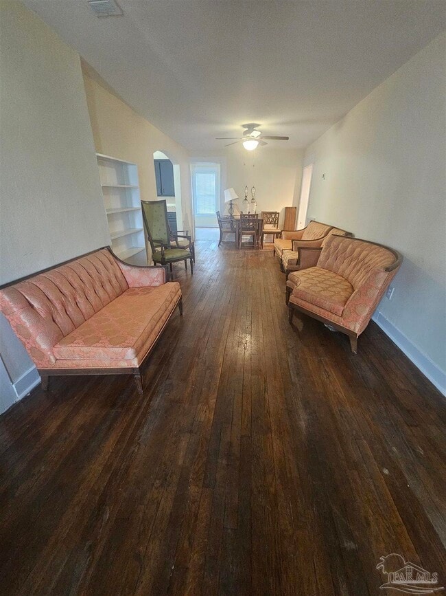 Foto del edificio - 506 E Scott St