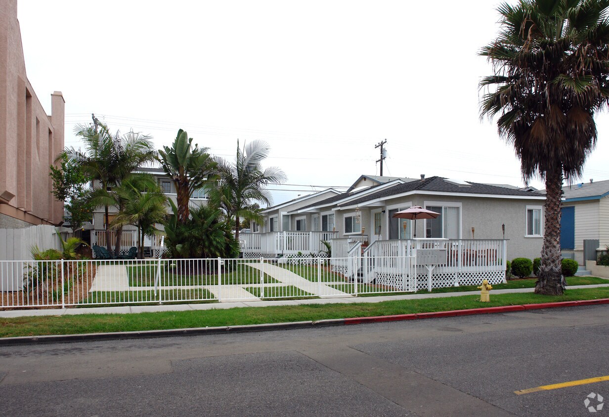 6 Apartments Apartments in Oceanside, CA