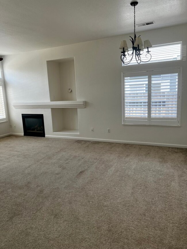 Building Photo - 1255 El Monte Ct