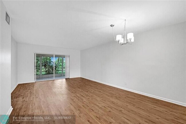 Foto del edificio - 7605 NW 5th Pl