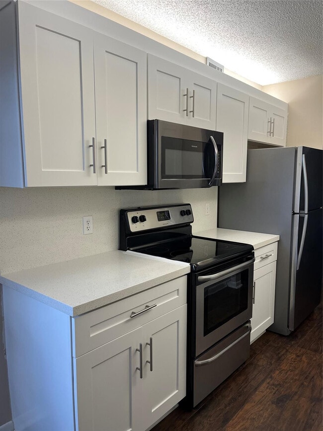 Foto del edificio - 1100 SW 128th Terrace