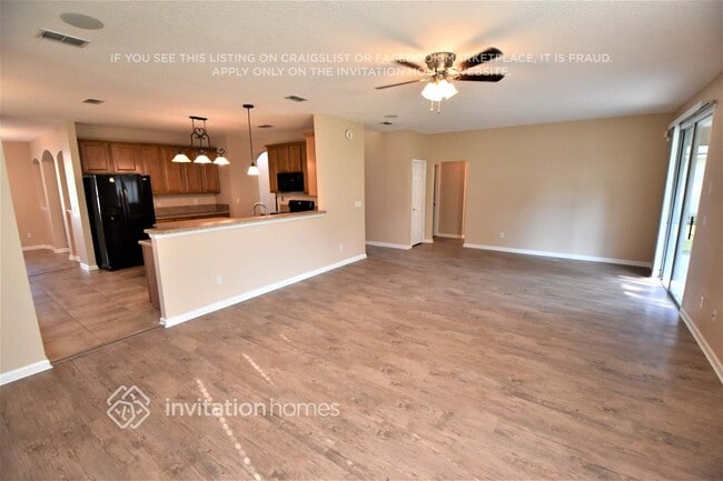 Foto del edificio - 911 Trellis Trail