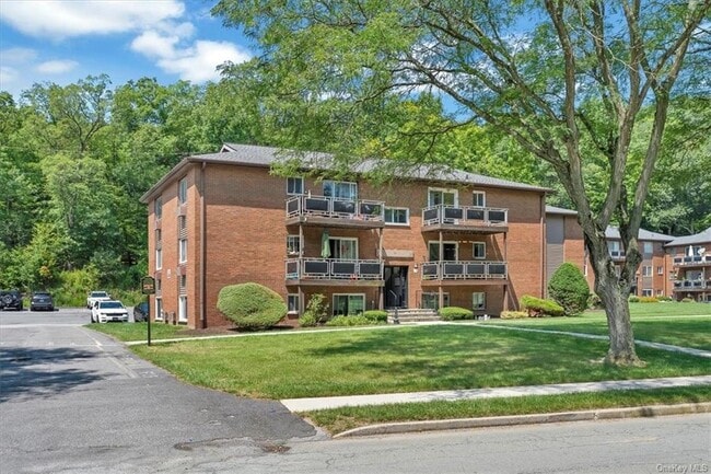 Building Photo - 24 Tanager Rd