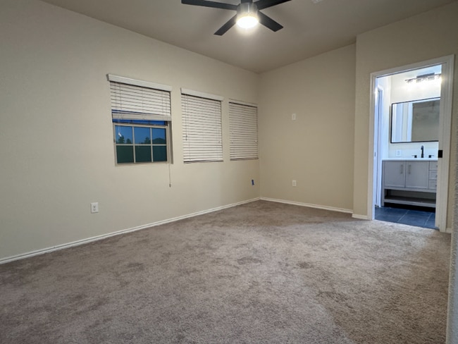 Building Photo - 3801 Black Granite Dr