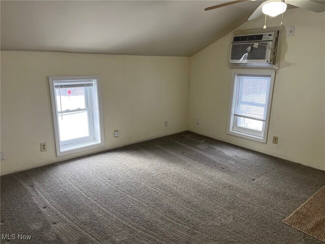 Foto del edificio - 3923 Richlawn Rd