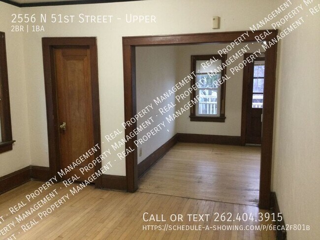 Foto del edificio - 2 bedroom upper