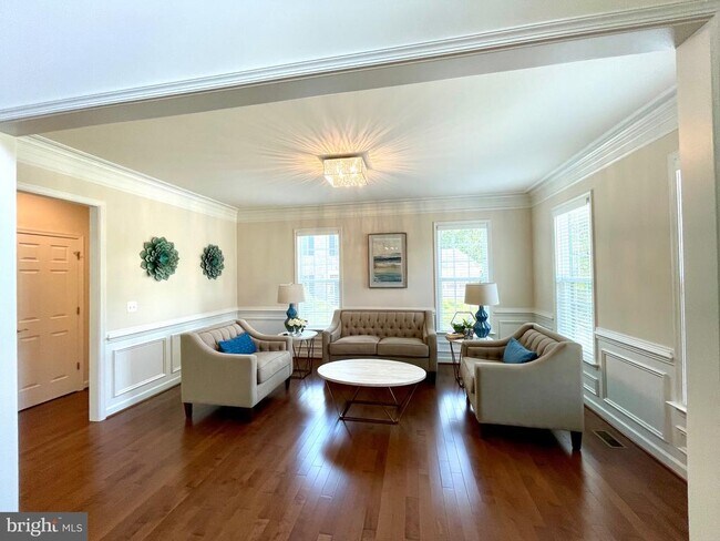 Foto del edificio - 6365 N Nottingham St