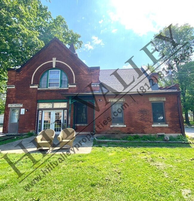 Building Photo - 522 S 6th St
