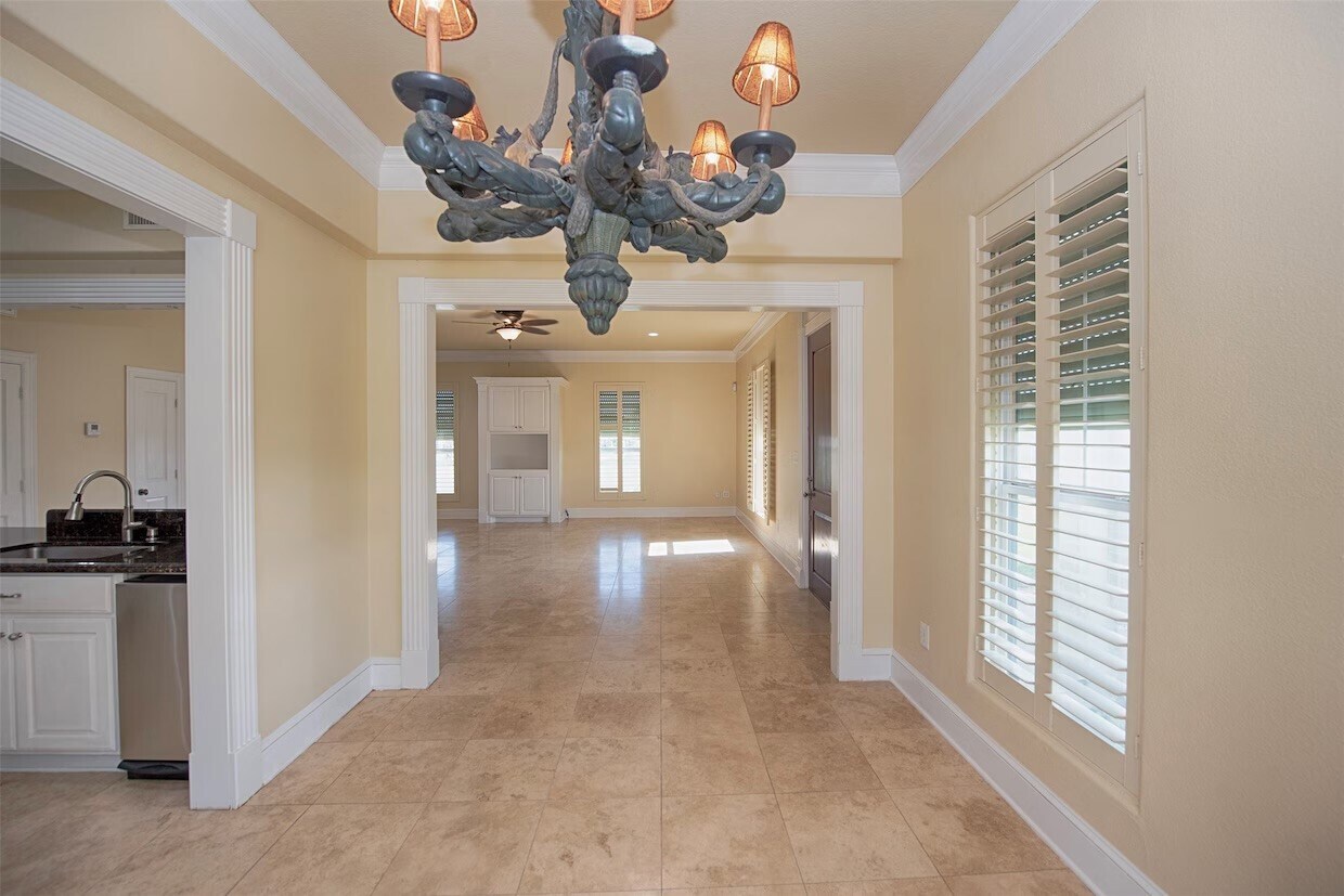 Foto del edificio - 2293 E Bayshore Dr