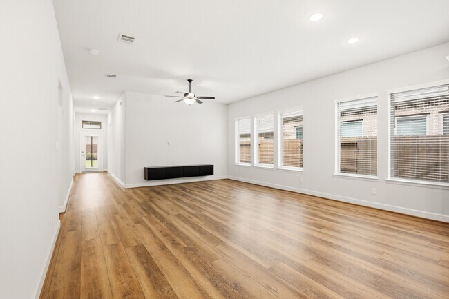 Foto del edificio - 2539 Summer Peach St