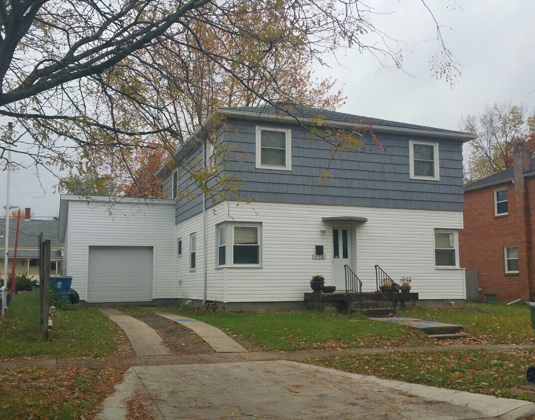110 S Oak St, Marysville, OH 43040 House Rental in Marysville, OH