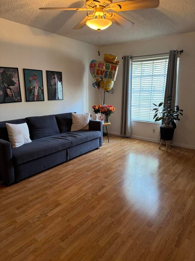 Foto del edificio - 2181 NE 67th St