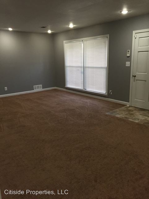 Building Photo - 3 br, 1 bath House - 2699 Ellen Way