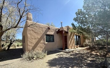 Building Photo - 47 Rock Garden Gully Rd