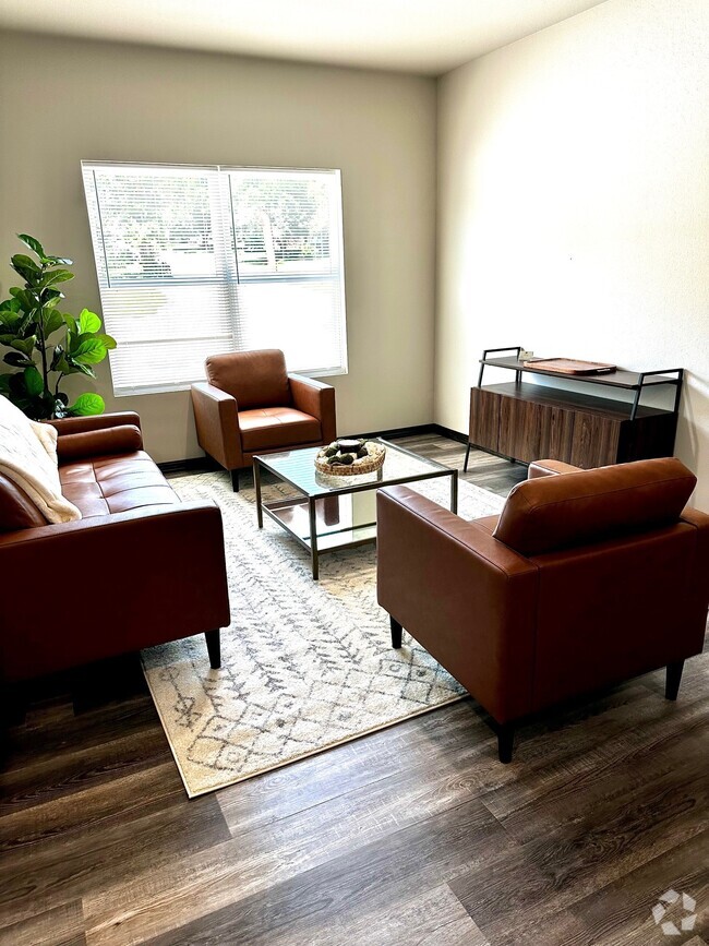 Building Photo - 4986 Raintree Cir