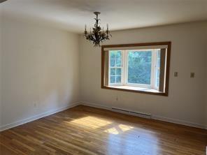 Building Photo - 9462 Viewcrest Dr