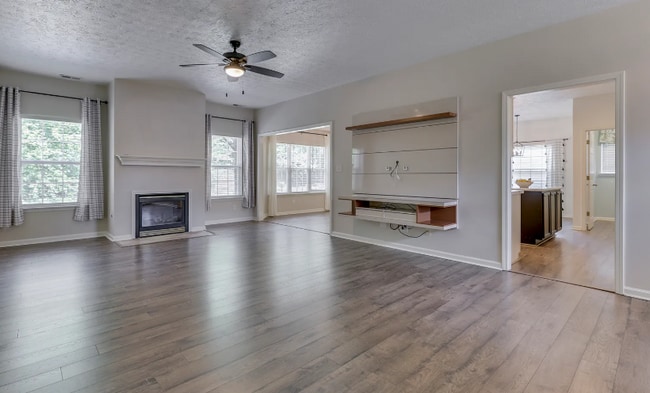 Building Photo - 6403 Saint Joe Dr