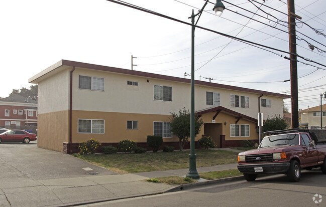 500 Buena Vista Ave, Alameda, CA 94501 Apartments Alameda, CA