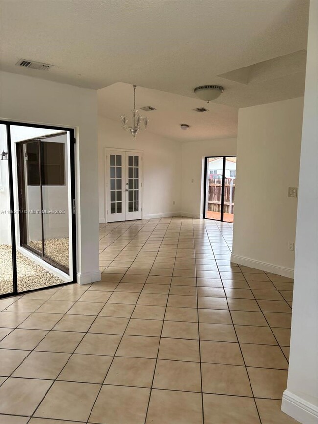 Building Photo - 5656 SW 149th Pl