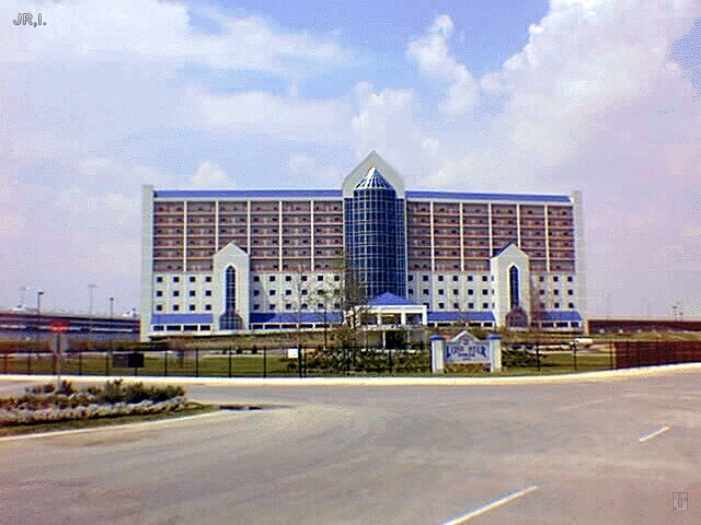 Foto del edificio - LoneStar Tower