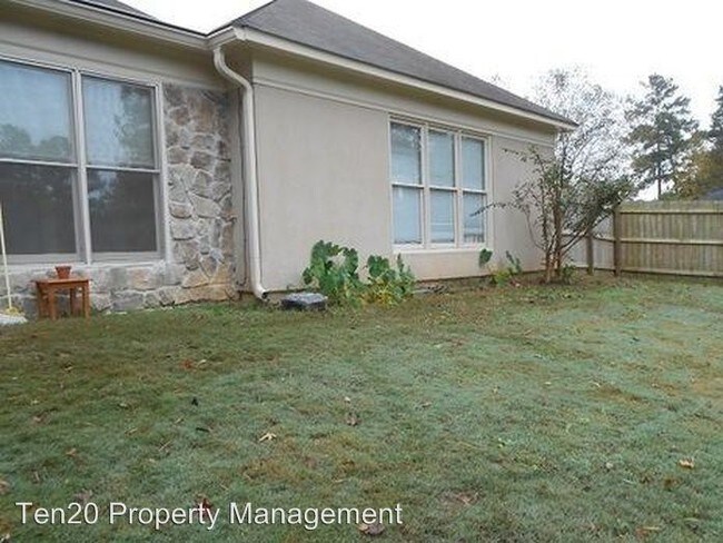 Building Photo - 7643 Eagle Dr