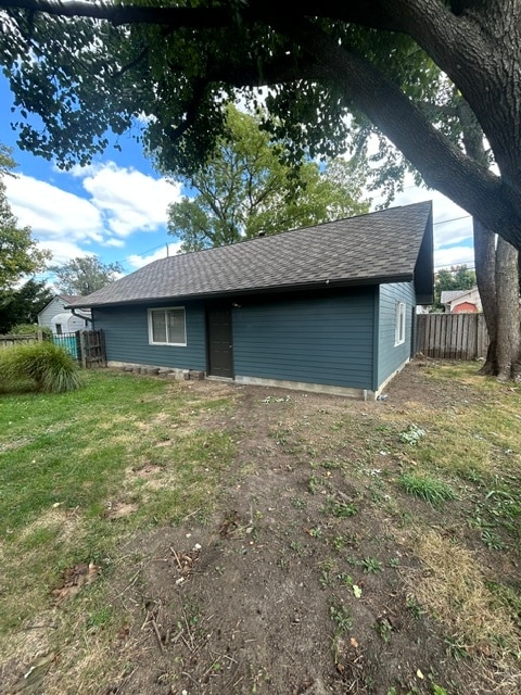 Building Photo - 811 N Dequincy St