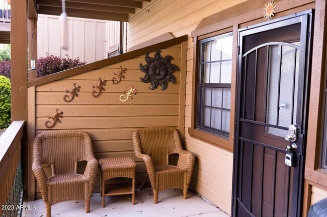 Building Photo - 2375 Quarter Horse Trl