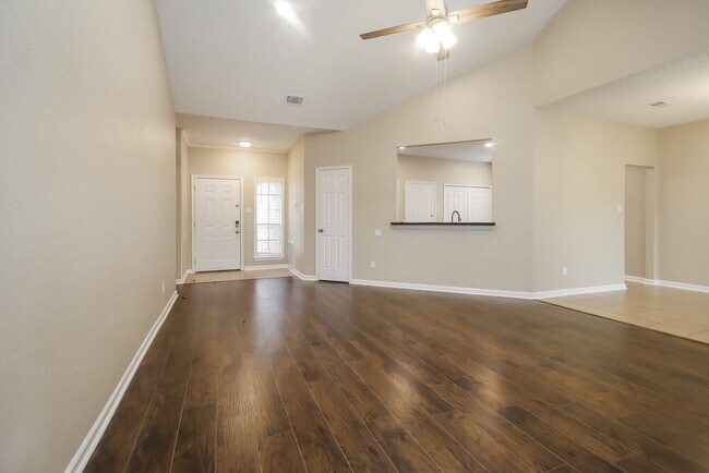 Foto del edificio - 3131 Ciderwood Dr
