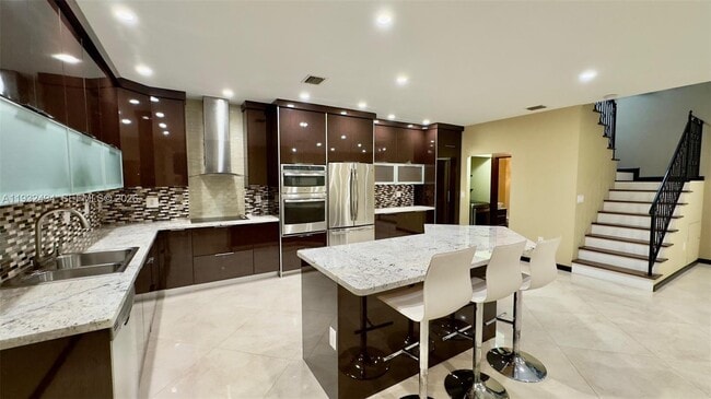 Foto del edificio - 1094 Redwood St