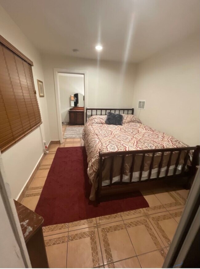 1226 S Palm Ave Unit back solo apt, Ontario, CA 91762 Apartments in