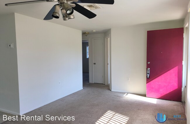 Building Photo - 2 br, 1 bath House - 1031 Chelsea Ln