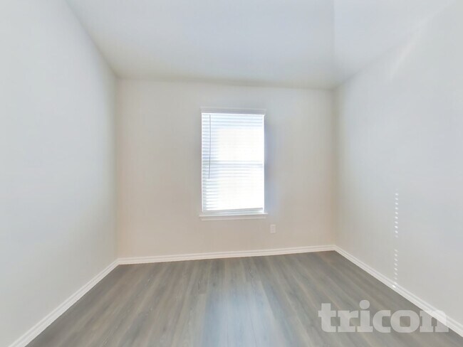 Foto del edificio - 3609 Doris Dr