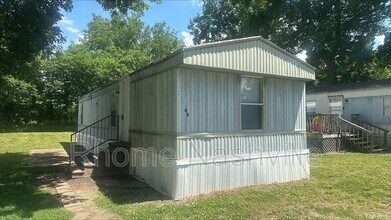 Building Photo - 1970 Fayetteville Hwy