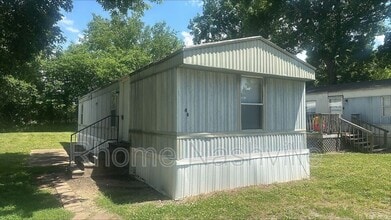 Building Photo - 1970 Fayetteville Hwy
